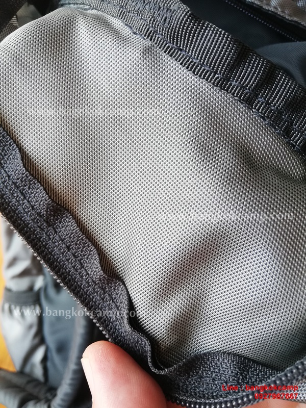 กระเป๋าเป้ผ้าคอดูร่า CORDURA เหมือนใหม่ สภาพดี ขนาดกระทัดรัด พร้อมใช้