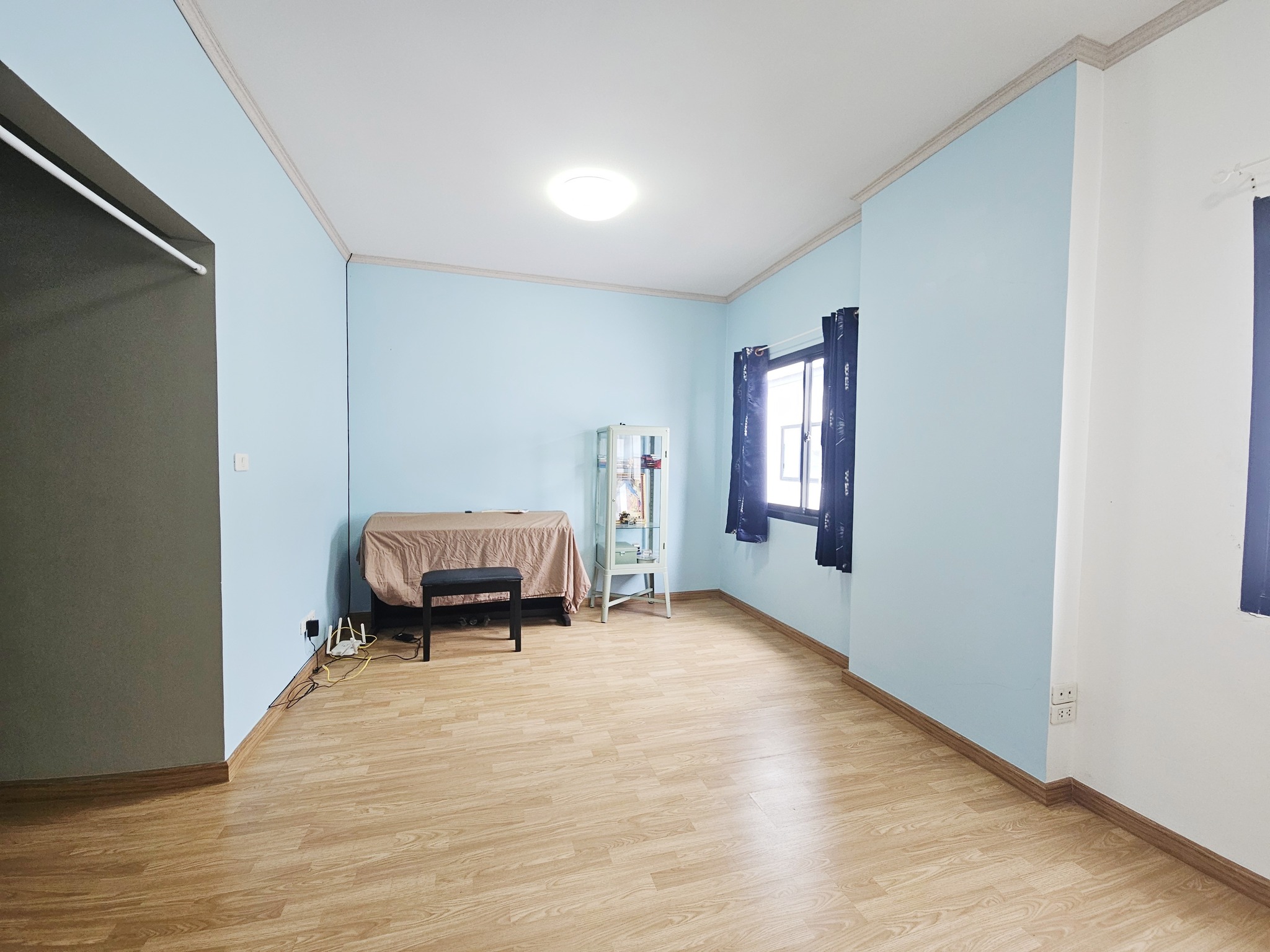 🌟 ให้เช่าทาวน์โฮม 2 ชั้น หมู่บ้านเวอร์รีเดี้ยน พร้อม – วัดลาดปลาดุก 🛏 2 ห้องนอน 2 ห้องน้ำ