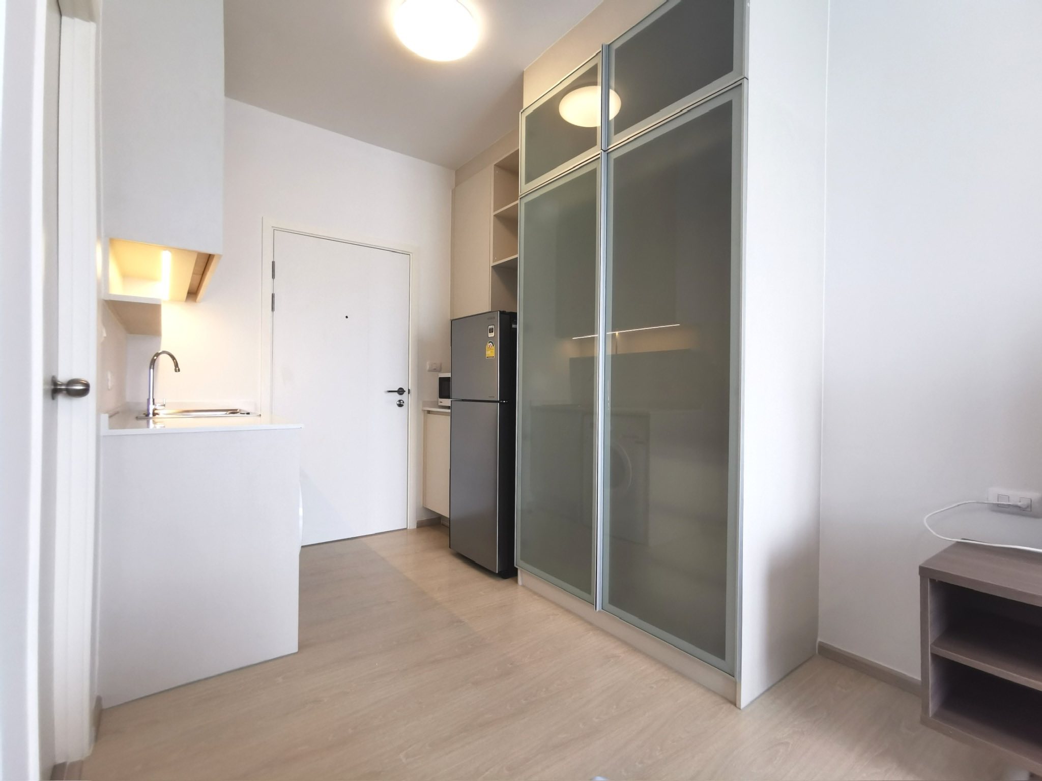 ให้เช่าคอนโดห้องสวย Chapter One Eco รัชดา–ห้วยขวาง พร้อมอยู่ทันที! | รีโนเวทใหม่ทั้งห้อง! วิวโล่ง ทิศใต้ รับลมสบาย