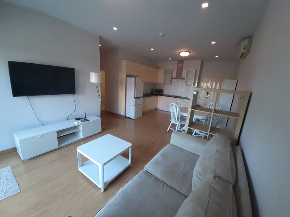 ให้เช่าคอนโด Villa Chaya (วิลล่า ชยา) 2 ห้องนอน 2 ห้องน้ำ ห้องนั่งเล่น และครัว ห้องขนาด 90 ตรม.