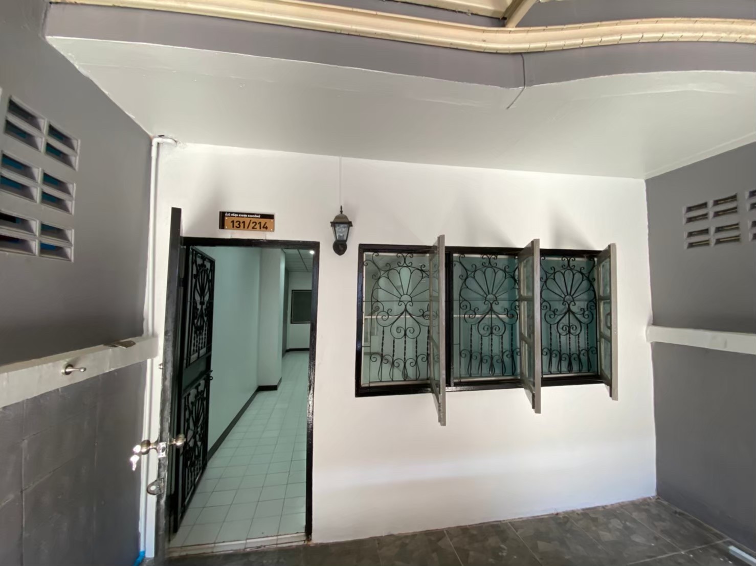 ขาย-ให้เช่า ทาวน์เฮ้าส์ 2 ชั้น หมู่บ้านรีเจนซี่ ถนนจันทร์ทองเอี่ยม 400 เมตรจากสถานีรถไฟฟ้า ใกล้เซ็นทรัลเวสต์เกต 16 ตารางวา 2 ห้องนอน บ้านพร้อมอยู่