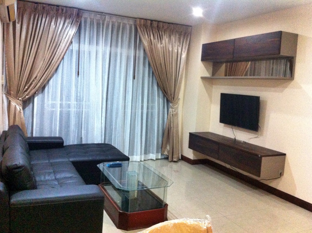 รหัสทรัพย์ 92445 ให้เช่าคอนโดกลางกรุงรีสอร์ท Klangkrung Resort รัชดาซอย 7 ห้อง 1 ห้องนอน 1 ห้องน้ำ 1 ห้องครัว พร้อม 1 ห้องนั่งเล่น