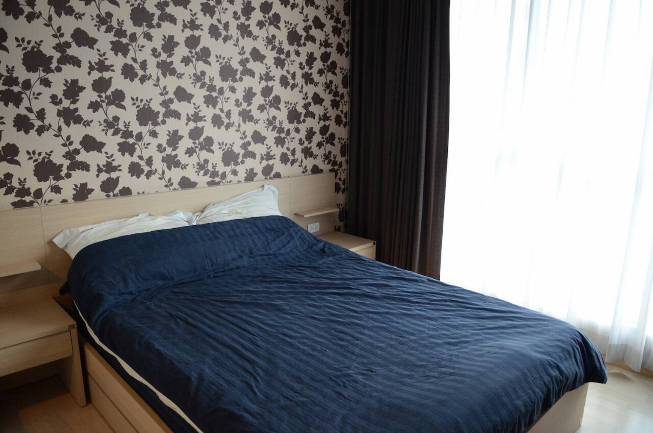 ขายคอนโดRhythm ratchada 1 ห้องนอน ตึก A ชั้น 12A ขนาดห้อง 35 ตร.ม ราคา4.45 ล้าน วิวสระน้ำ ทิศตะวันออก ค่าโอนคนละครึ่ง