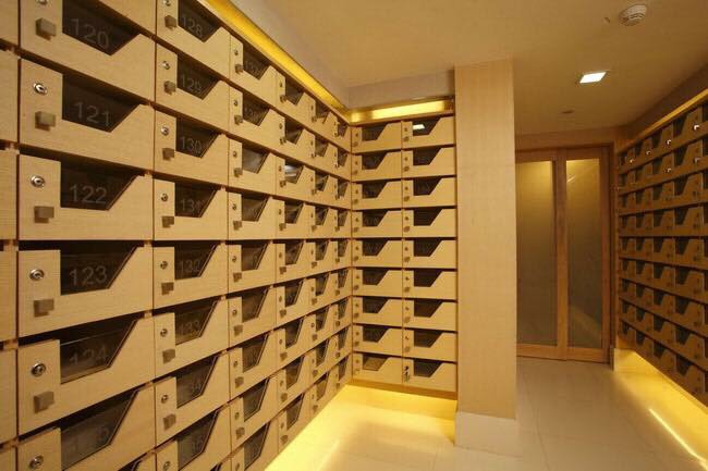 ขายถูกคอนโด Life @ Phahon18 ( ไลฟ์ แอท พหลฯ18 )(พหลโยธิน 18) แบบ 2 ห้องนอน 2 ห้องน้ำ ราคา 5.2 ล้าน ฟรีโอน พื้นที่ 62 ตร.ม ชั้น 2 (ห้อง19) ห้องมุม ทิศตะวันออก พร้อมเฟอร์