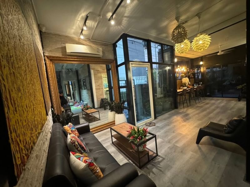 ให้เช่า บ้านหรูใหญ่มาก The Ava Residence : ดิ เอวา เรสซิเดนซ์ (อ่อนนุช 48) ราคา 159,000 ลด 130,000 บาทต่อเดือน เฉพาะ เดือน เมษายน นี้เท่านั้น