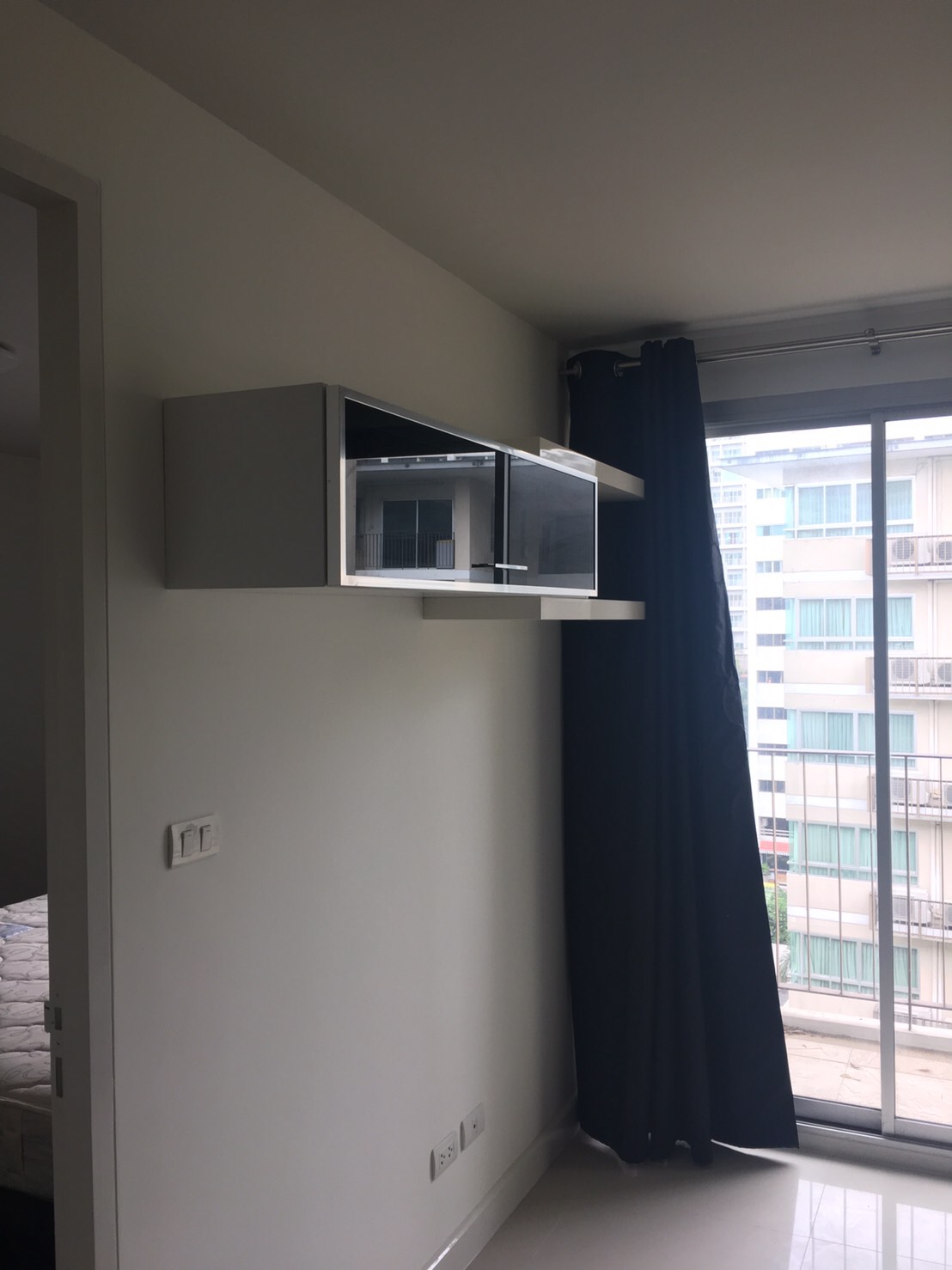 ขายคอนโด The Clover ( เดอะ โคลเวอร์ ตั้งอยู่ ซ.ทองหล่อ18 ) 1 ห้องนอน 1 ห้องน้ำ