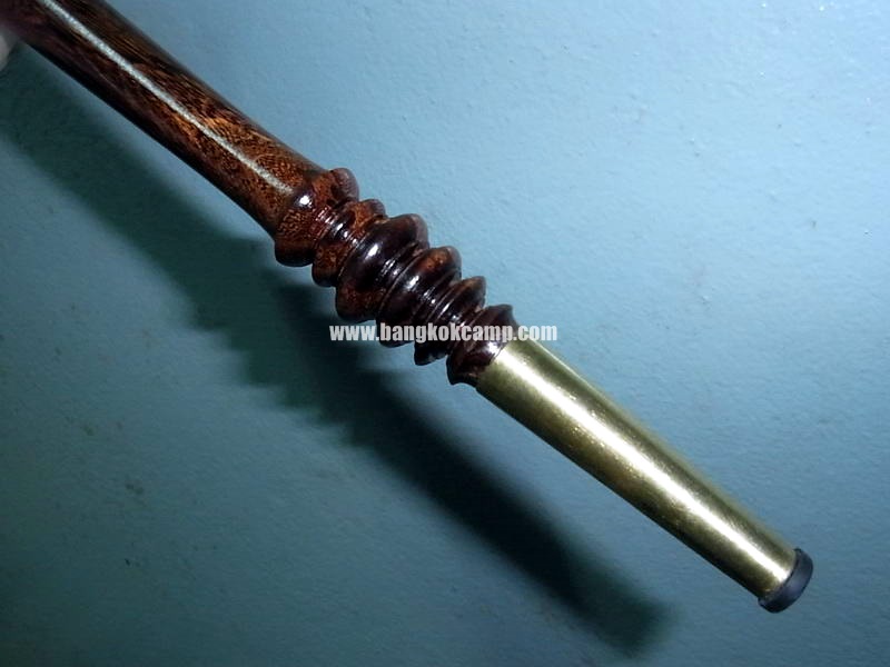 ไม้มงคลหายาก. ไม้ตะพดส้น ตะพดถือ ไม้ครู (ไม้แก่นมะขาม).ไม้ถือแก่นมะขาม สวย ปลายทองเหลือง.. ลายสวย (NO.1)