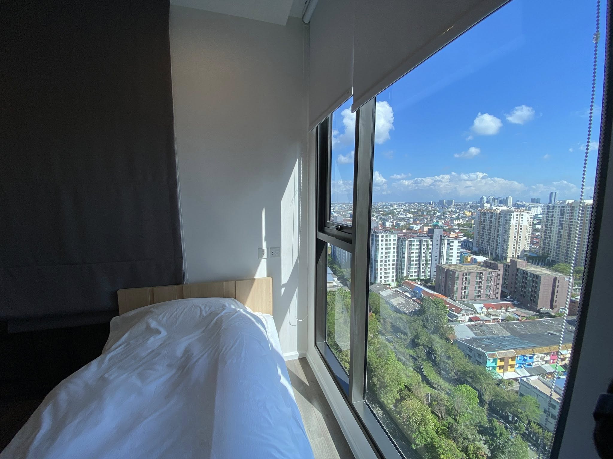 ให้เช่าคอนโด Whizdom Essence Sukhumvit 101 (วิสซ์ดอม เอสเซนส์ สุขุมวิท 101) ✨ อยู่ติด True Digital Park | เดินเพียง 300 เมตรถึง BTS ปุณณวิถี ผ่านทาง Skywalk!