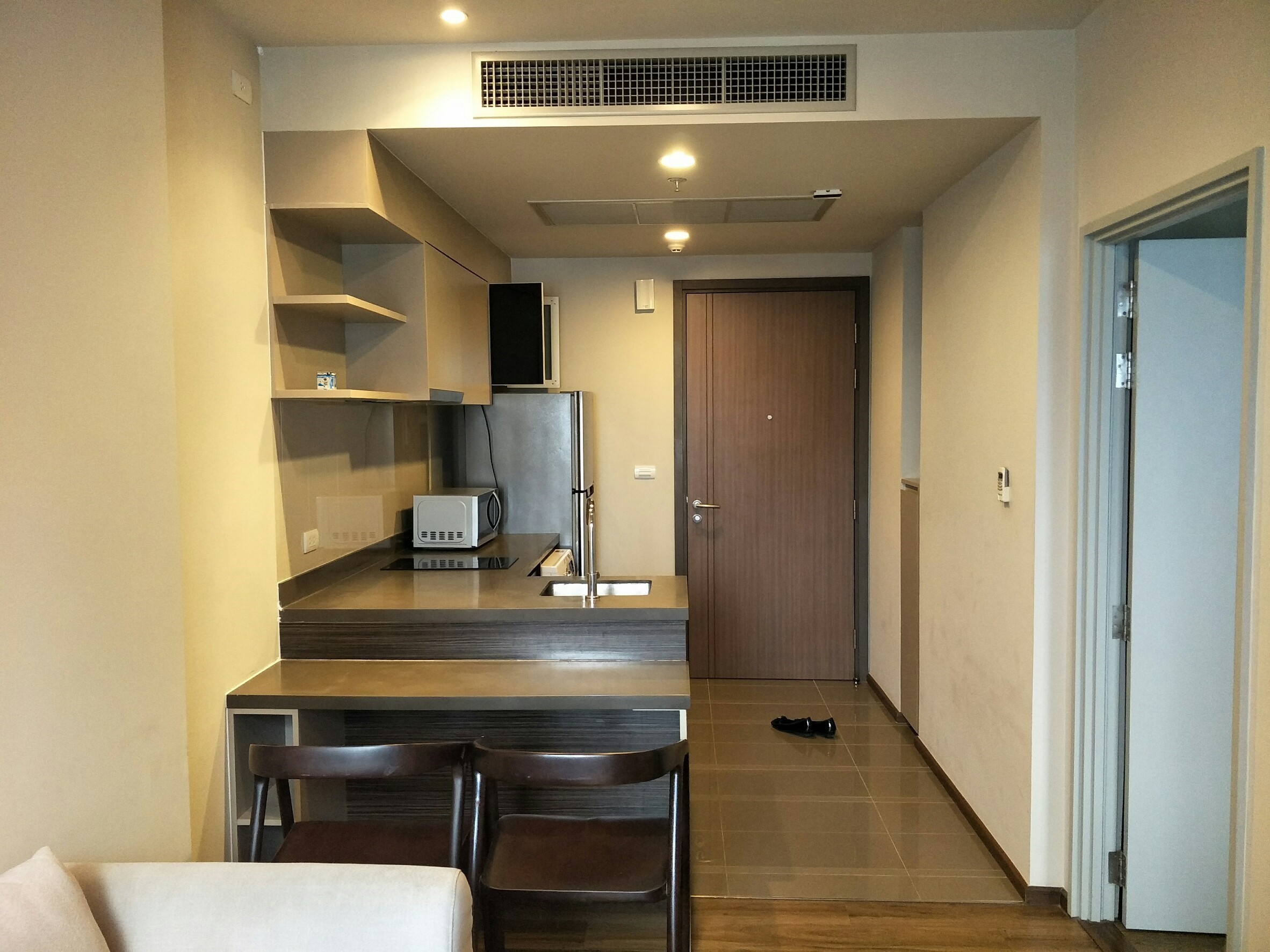 ขายคอนโด Onyx Phaholyothin (ออนนิกซ์ พหลโยธิน) 1 ห้องนอน 1 ห้องน้ำ ขนาด 41 ตรม