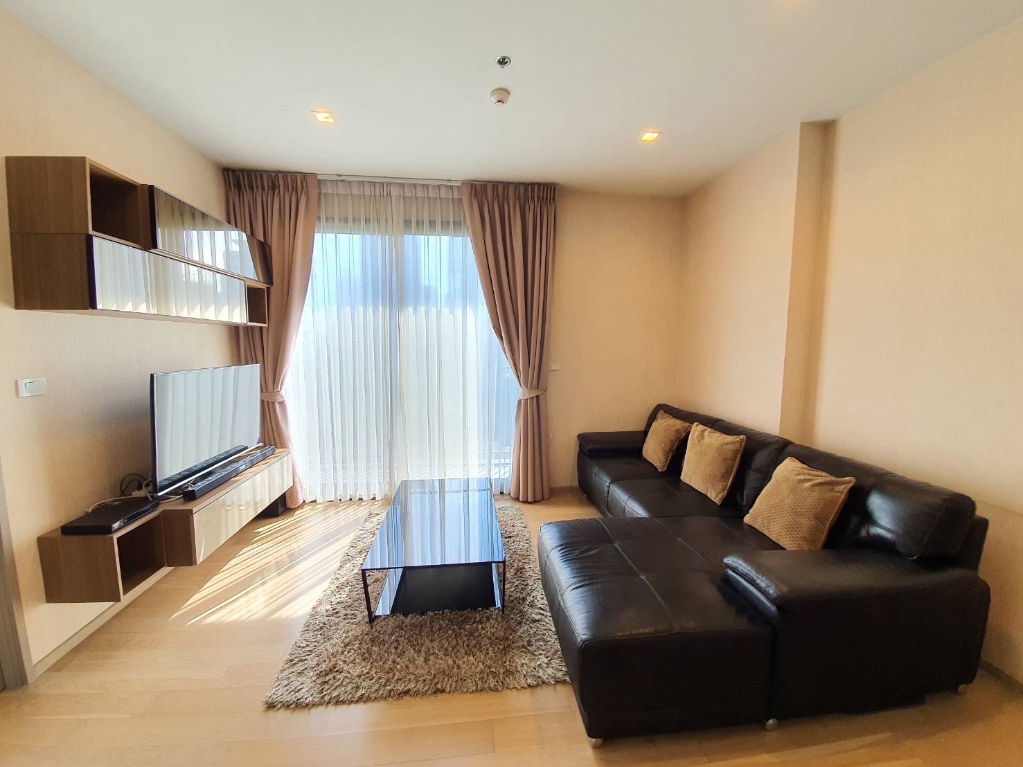 ให้เช่าคอนโด HQ Thonglor by Sansiri : เฮชคิว บาย แสนสิริ 1 ห้องนอน 1 ห้องน้ำ ขนาด 51 ตรม ชั้น 14
