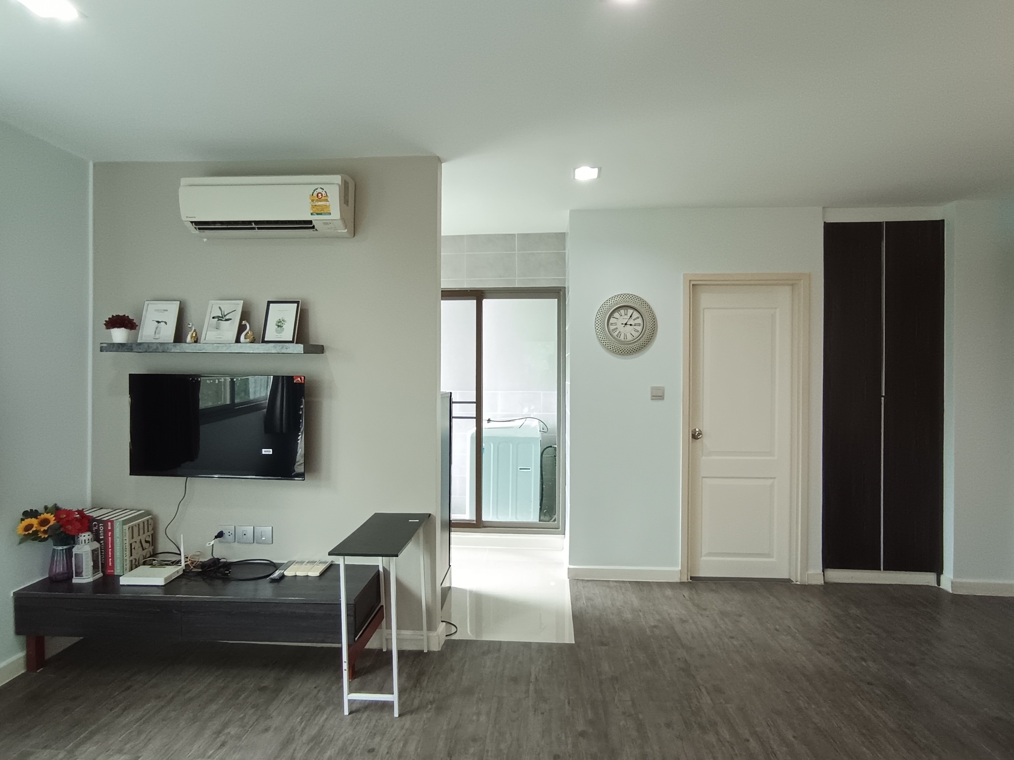 🏢 ให้เช่าคอนโด บี แคมปัส ประชาชื่น (B Campus Prachachuen) 📍 ห้องมุม ชั้น 3 | ขนาด 47 ตร.ม. | 2 ห้องนอน 1 ห้องน้ำ