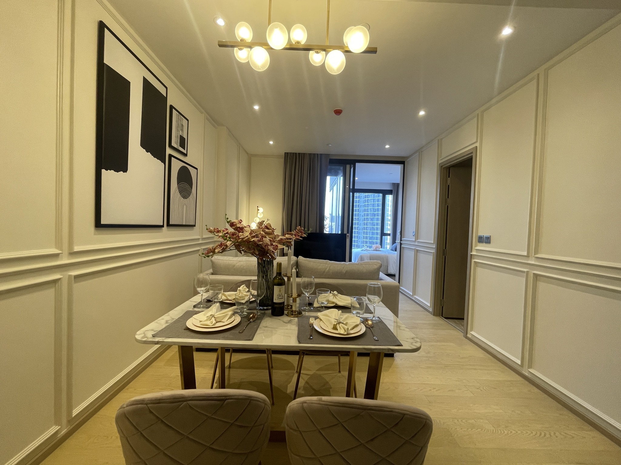 ให้เช่าคอนโด แอชตัน อโศก–พระราม 9 / For Rent Ashton Asoke – Rama 9 (English below)