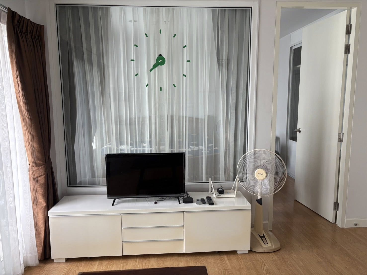 ให้เช่าคอนโด เดอะพาร์คแลนด์ แกรนด์ ตากสิน / For Rent The Parkland Grand Taksin (English below)