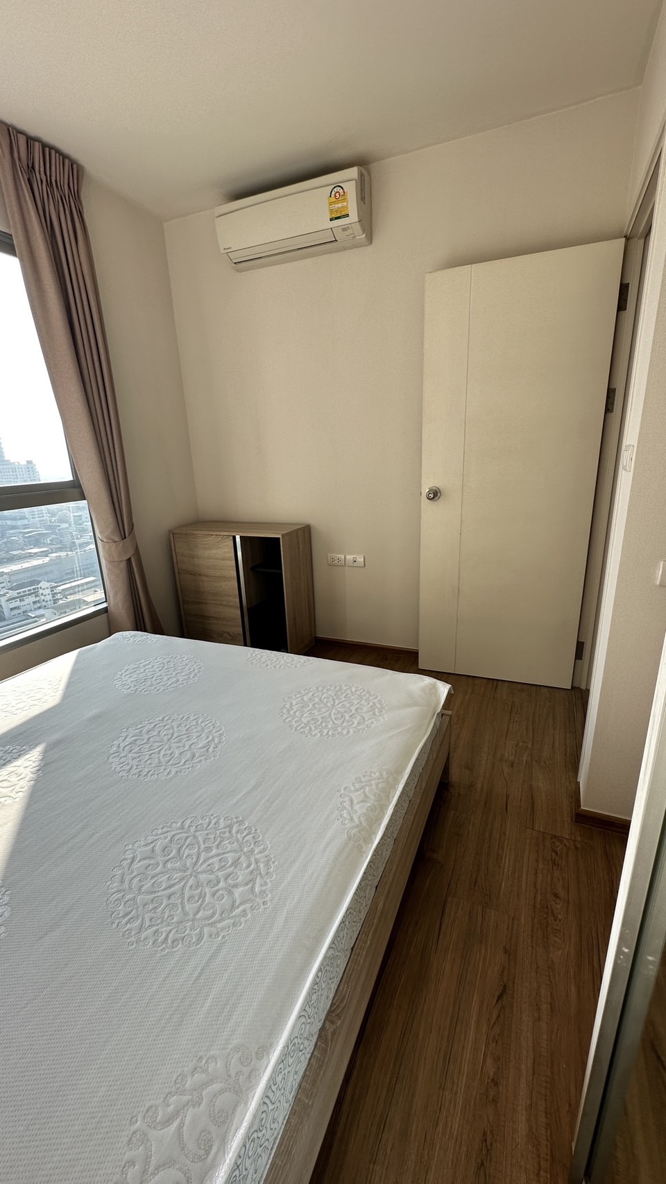 ให้เช่าคอนโด ราคา 12,000 บาท / เดือน Condo For Rent ฟิวส์ จันทน์-สาทร (Fuse Chan-Sathorn) จันทน์ 18/1 ทุ่งวัดดอน สาทร ห้องริม ประตูไม่ชนกับใคร