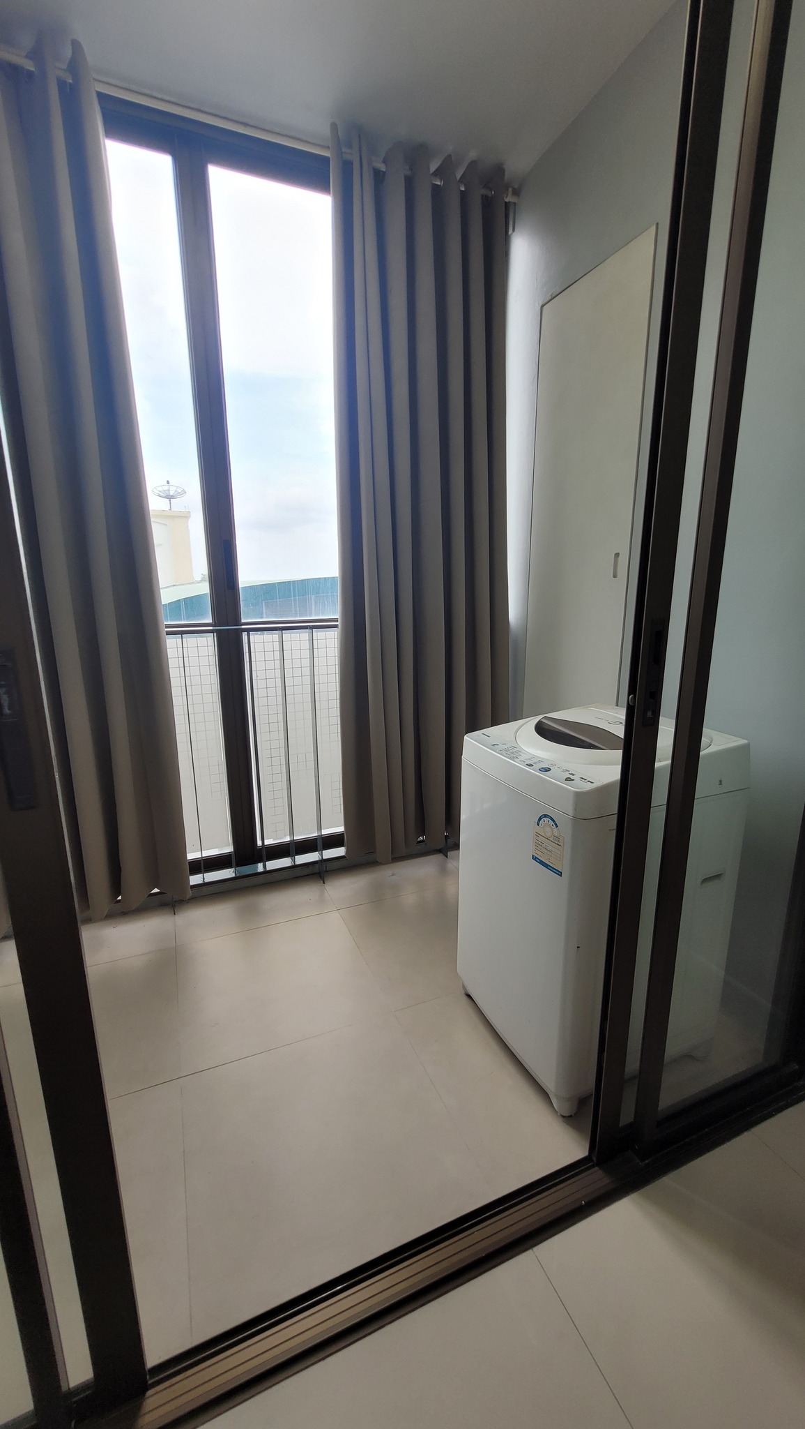 ให้เช่า Ideo Mix Sukhumvit 103 (ไอดีโอ มิกซ์ สุขุมวิท 103) คอนโดติด BTS อุดมสุข เดินทางสะดวกมาก