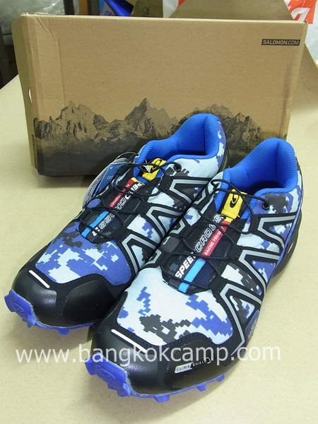 รองเท้าเดินป่า outdoor.. .Salomon... ใหม่.... Size42eur