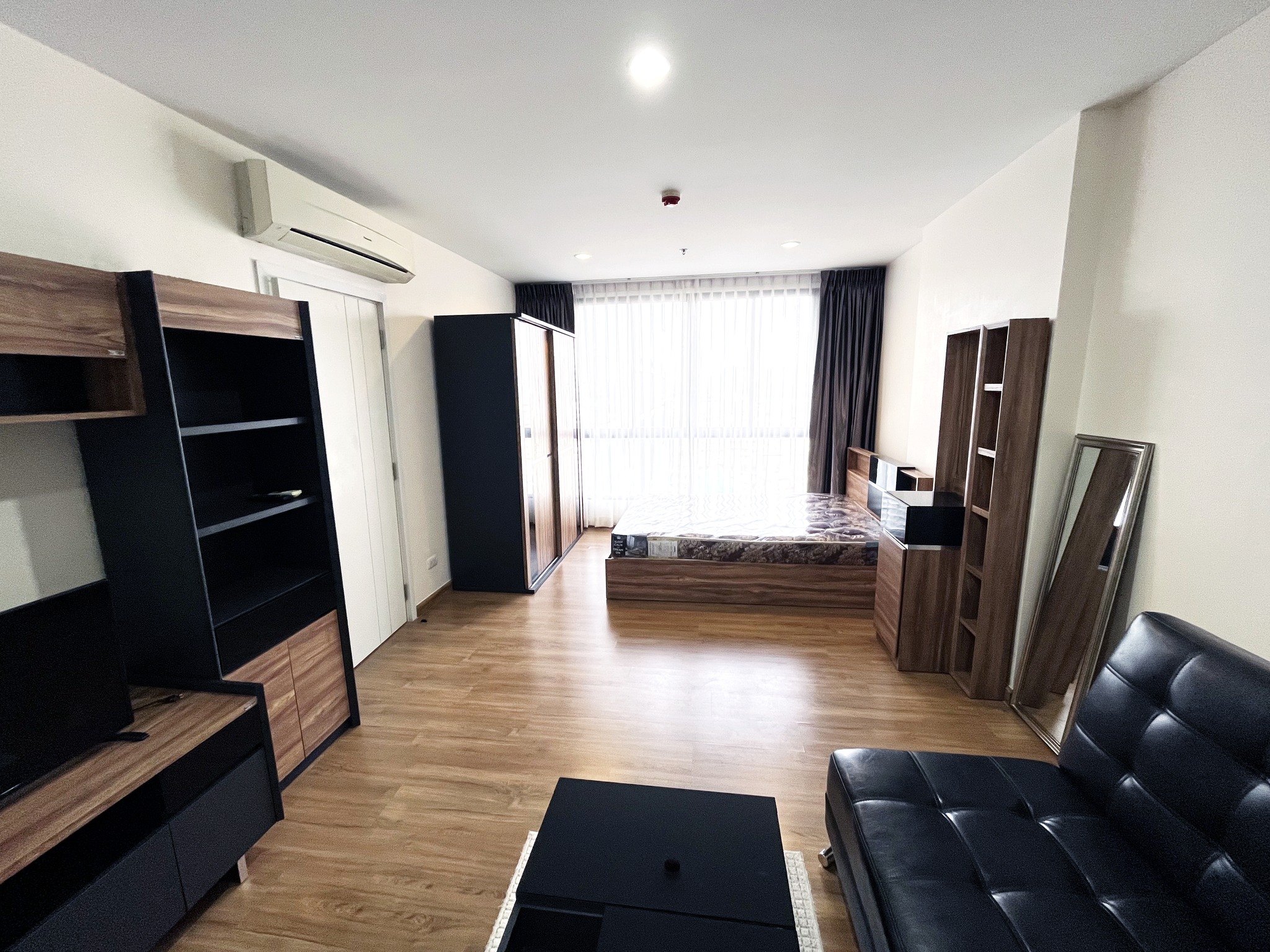 ให้เช่าคอนโด The Tree Interchange : เดอะ ทรี อินเตอร์เชนจ์ ห้องสตูดิโอ ตึก A ชั้น12 เนื้อที่ 30.21 ตรม