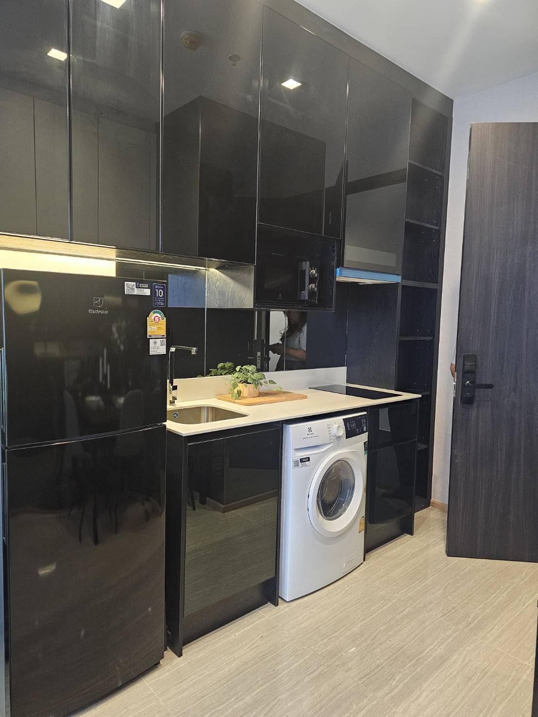 ให้เช่าคอนโด Life One Wireless (ไลฟ์ วัน ไวร์เลส) (เพลินจิต) ห้อง Studio 1 ห้องน้ำ ขนาด 24 ตรม. ห้อง 1135 ชั้น 35