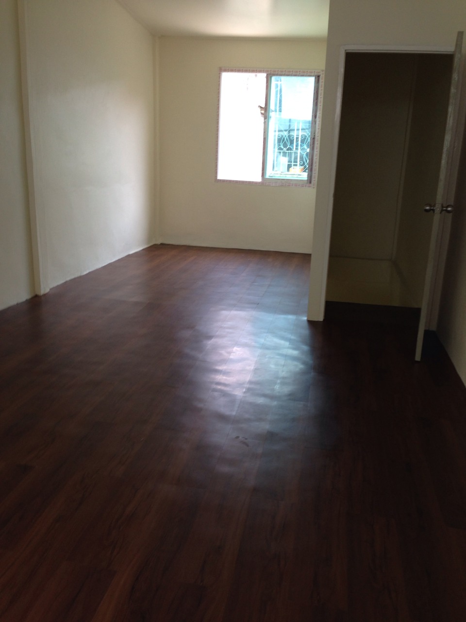 ขายบ้าน ย่านถนนเจริญราษฎร์