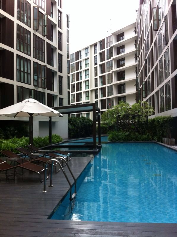 ขายคอนโด Ideo Ratchada-Huaykwang ไอดีโอ รัชดา-ห้วยขวาง ห้องสตูดิโอ พื้นที่ 26 ตรม ชั้น 14 วิว สวนริธึม แดดไม่รร้อน เฟอร์นิเจอร์ครบ ขายราคา 2.9 ล้าน ค่าโอนคนละครึ่ง