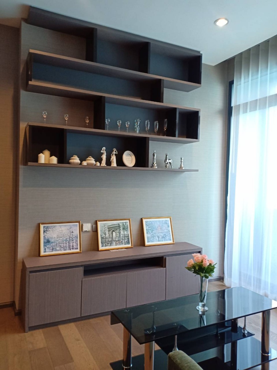 ให้เช่าคอนโด The Diplomat Sathorn (เดอะ ดิโพลแมท สาธร) 2 ห้องนอน 2 ห้องน้ำ ขนาดพื้นที่ใช้สอย 77 ตารางเมตร