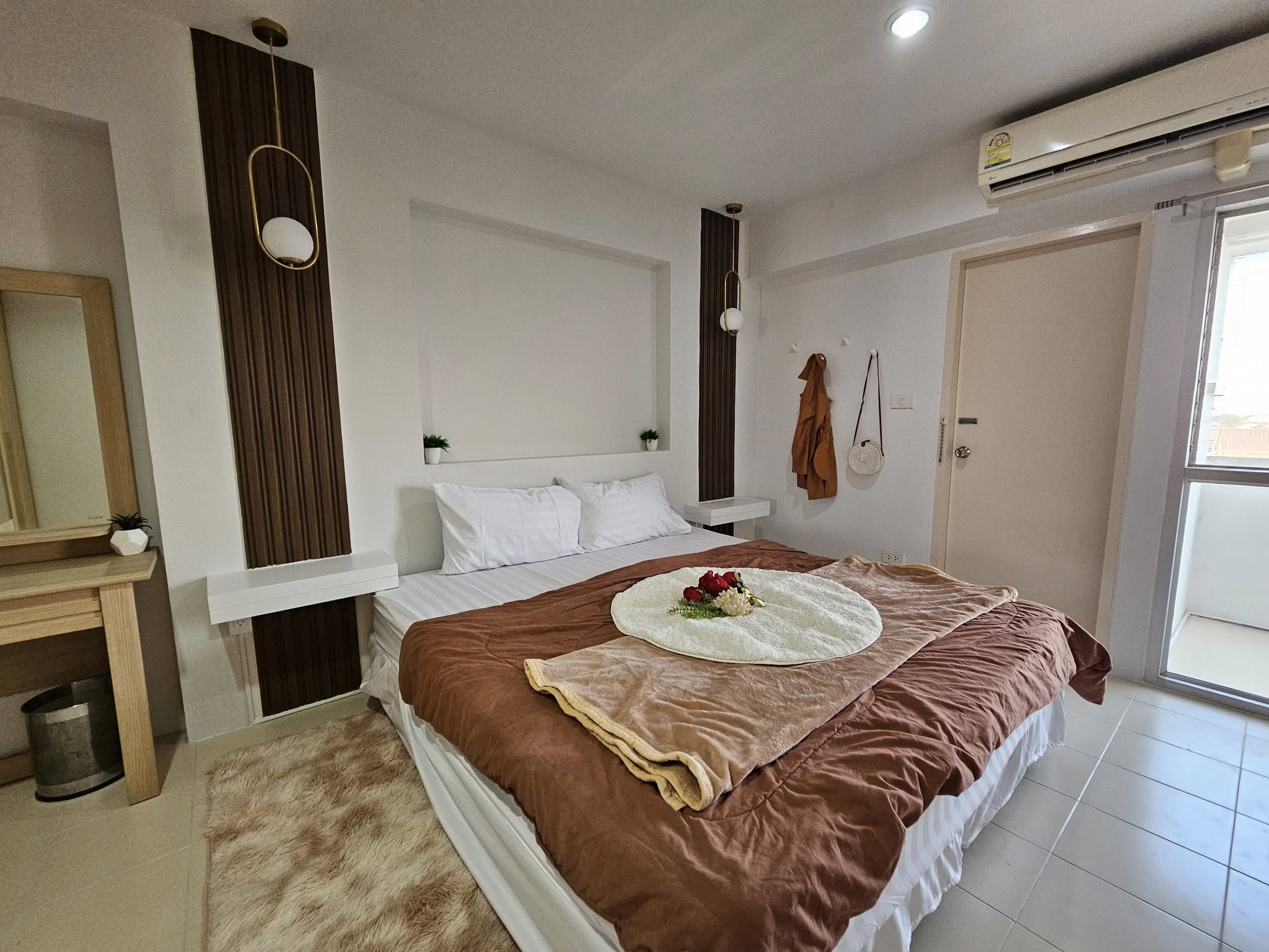 ให้เช่าคอนโด คาซ่า เดอ ซานซาร์ร่า พหลโยธิน 46/2 ใกล้ BTS พหลโยธิน 59 คอนโด 2 ห้องนอนย่านพหลโยธิน สะพานใหม่ ปรับปรุงใหม่