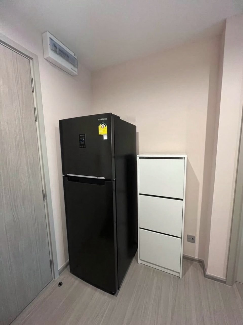 ð āđāļŦāđāđāļāđāļēāļāļāļāđāļ āđāļāļŠāļāļēāļĒ āđāļāļĢāļēāļ§āļąāļ āđāļāļĢāđāļĄ / For Rent Condo Aspire Erawan Prime