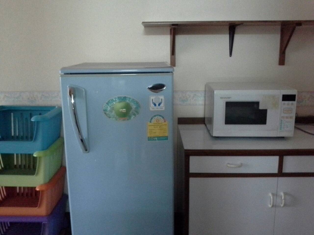 ให้เช่าคอนโด พญาไท เพลส (PhayaThai Place) ห้อง 30 ตร.ม ราคา 14000 / เดือน ชั้น 19 วิว สระ แดดไม่ร้อน