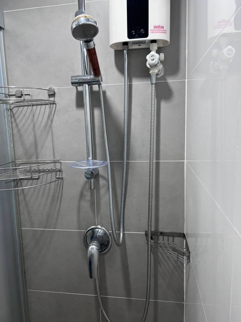 ให้เช่าคอนโด Lumpini Place Rama 4 - Kluaynamthai (ลุมพินี เพลส พระราม 4 - กล้วยน้ำไท) 1 ห้องนอน 1 ห้องน้ำ ขนาด 29 ตรม.