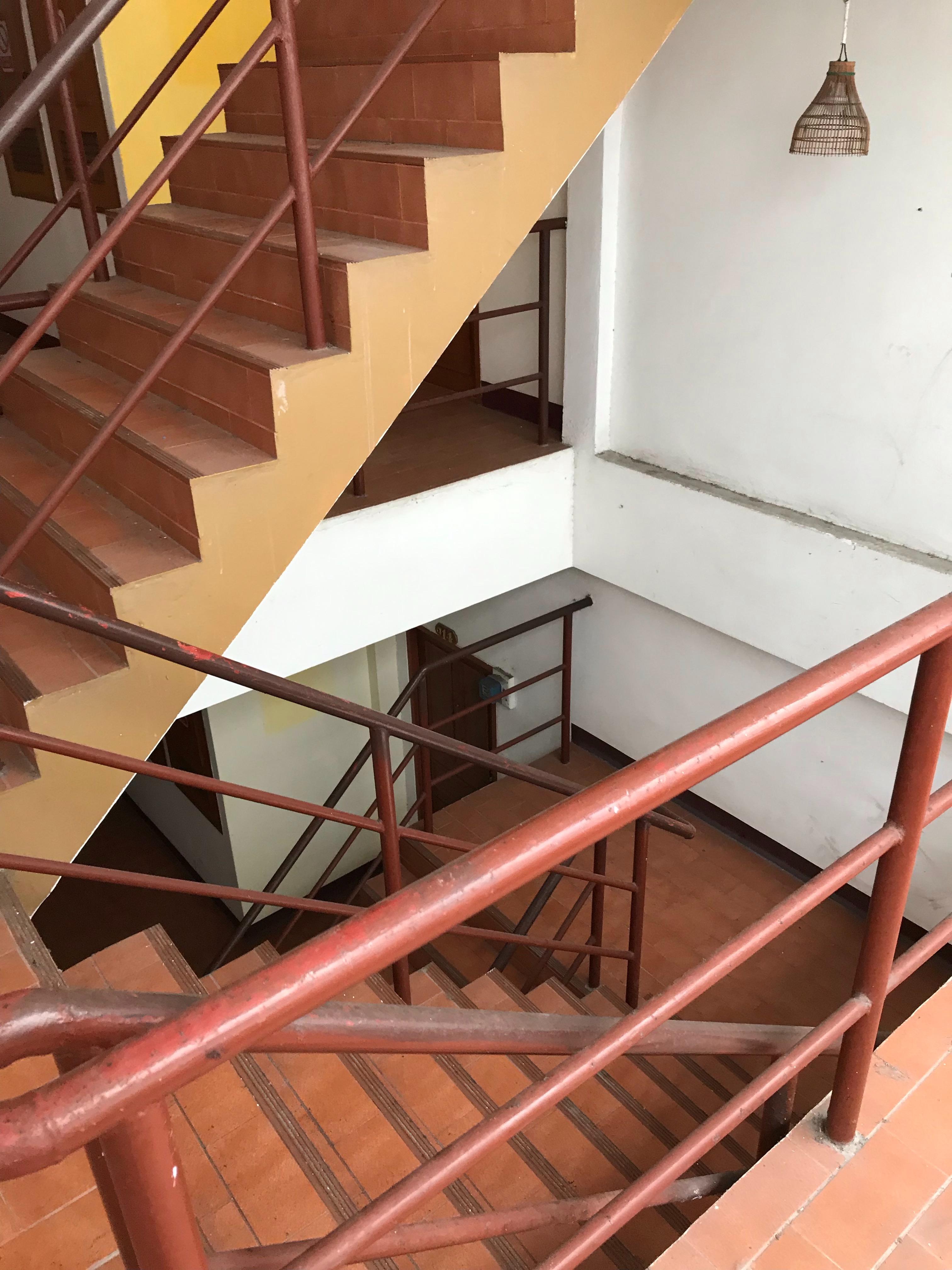 ขายตึกแถวอาคารพาณิชย์ 3 คูหาติดกัน 4 ชั้น + ดาดฟ้า ตั้งอยู่ที่ ป่าตอง จังหวัดภูเก็ต