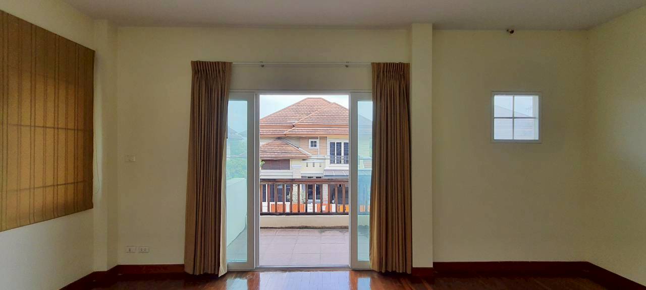 🔥 ขายด่วน! บ้านเดี่ยว หมู่บ้าน เศรณีรายา 1 (Serranee Raya 1) ราคาดีสุดในโครงการ เพียง 5,690,000 บาท