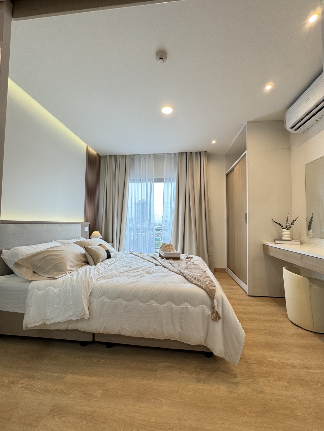 ขายด่วน คอนโด เดอะซี้ด สาทร–ตากสิน / For Sale The Seed Sathorn–Taksin