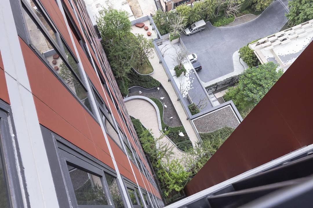 ขาย / เช่า คอนโด The BASE Garden Rama 9 (เดอะ เบส การ์เดน พระราม 9) 1 ห้องนอน 1 ห้องน้ำ