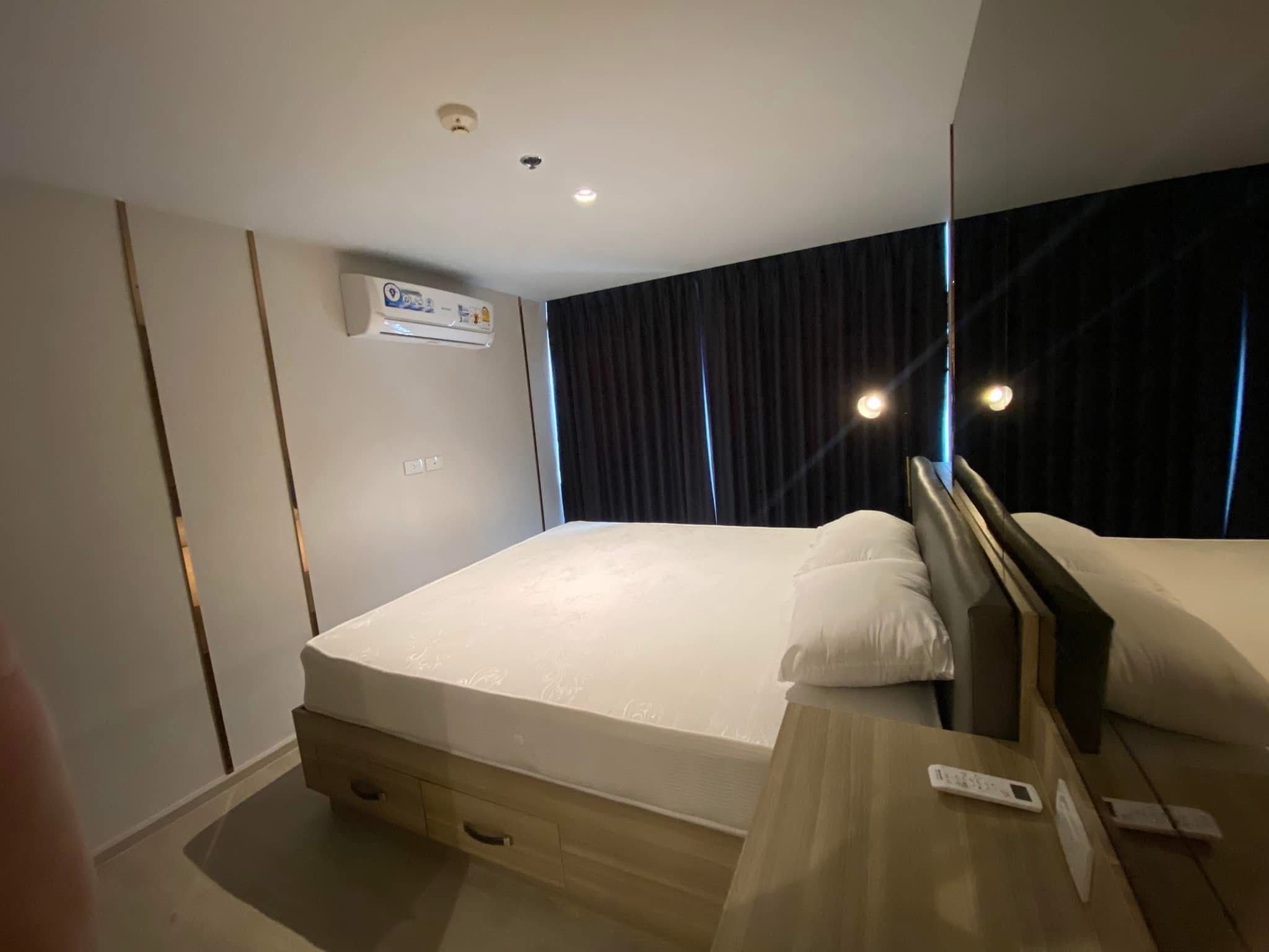 ð āđāļŦāđāđāļāđāļēāļāļāļāđāļ āļāļąāļĨāļāļīāļāļđāļ āļĒāļđāļāļīāļāļāļĢāđāļ āļŠāļēāļāļĢ - āļāđāļēāļāļĢāļ° (Altitude Unicorn Sathorn - Thaphra) | Loft 1+1 āļŦāđāļāļāļāļāļ āđāļāļāļēāļāļŠāļđāļ 4.6 āđāļĄāļāļĢ āļāļīāļ BTS āļāļĨāļēāļāļāļĨāļđ 0 āđāļĄāļāļĢ! ð