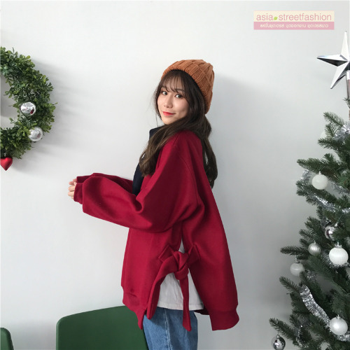 เสื้อแขนยาวแฟชั่นตัวโคล่ง สีแดงเลือดนก ผ้าสักกะหลาดเนื้อกำลังดี หวานๆ น่ารักมากค่าาา >< แดง free