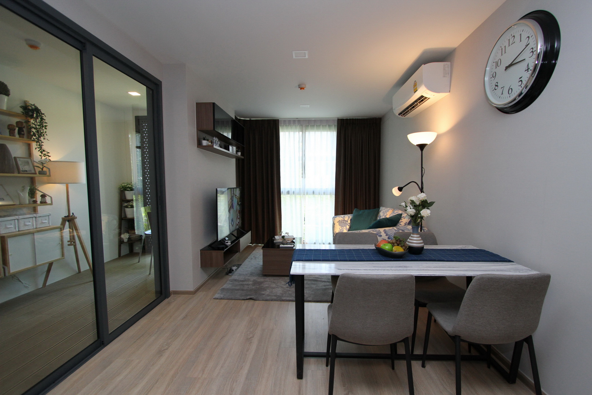 ขาย / เช่า คอนโด Taka Haus Ekamai 12 (ทากะ เฮาส์ เอกมัย 12) 2 ห้องนอน 2 ห้องน้ำ พื้นที่ 67.32 ตารางเมตร สวนญี่ปุ่นส่วนตัว
