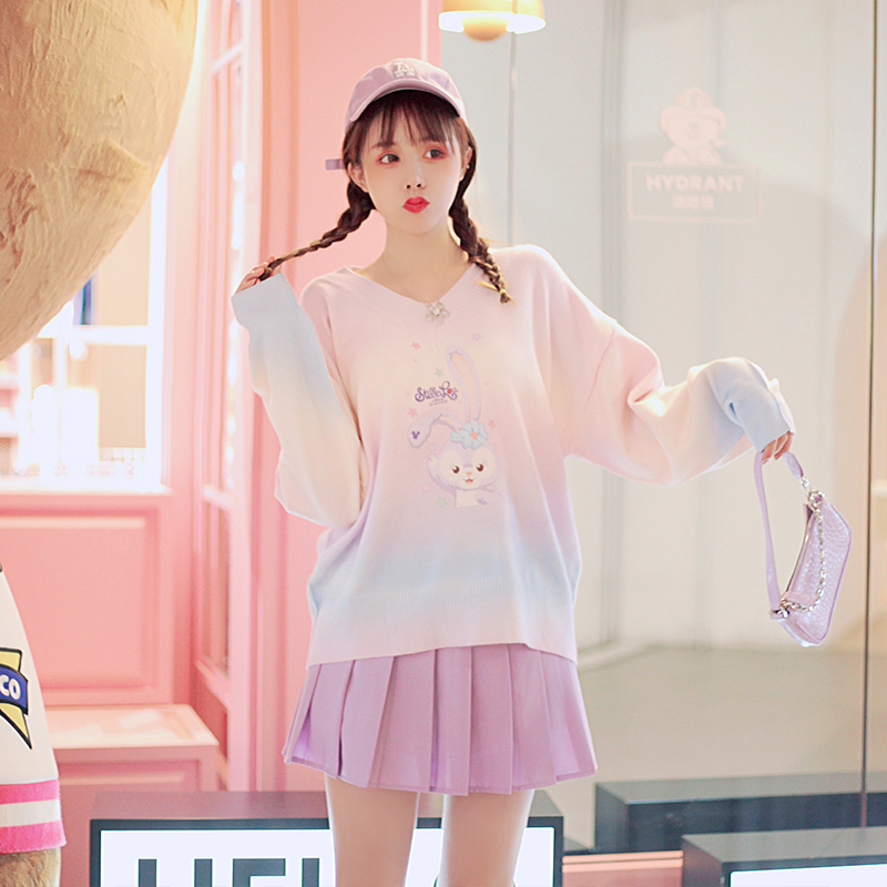 พรีออเดอร์ : เสื้อสเวตเตอร์กันหนาวสีรุ้งพาสเทลปักลายกระต่ายน่ารักๆ