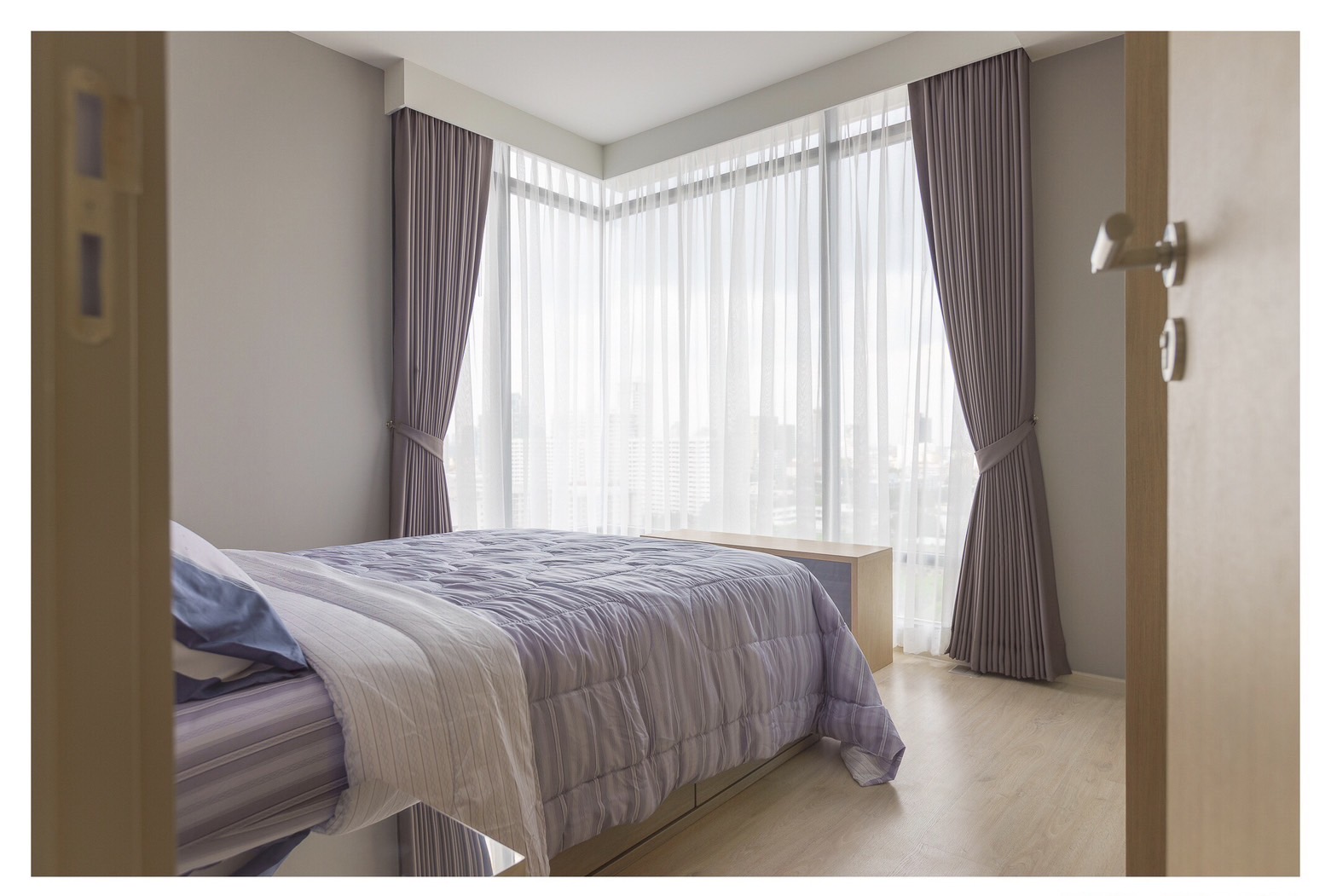 ขาย / เช่าคอนโด M Thonglor 10 ชั้น 15 ห้องมุม ขนาดห้อง 35.5 ตรม. คอนโด M ทองหล่อ ห้องมุม