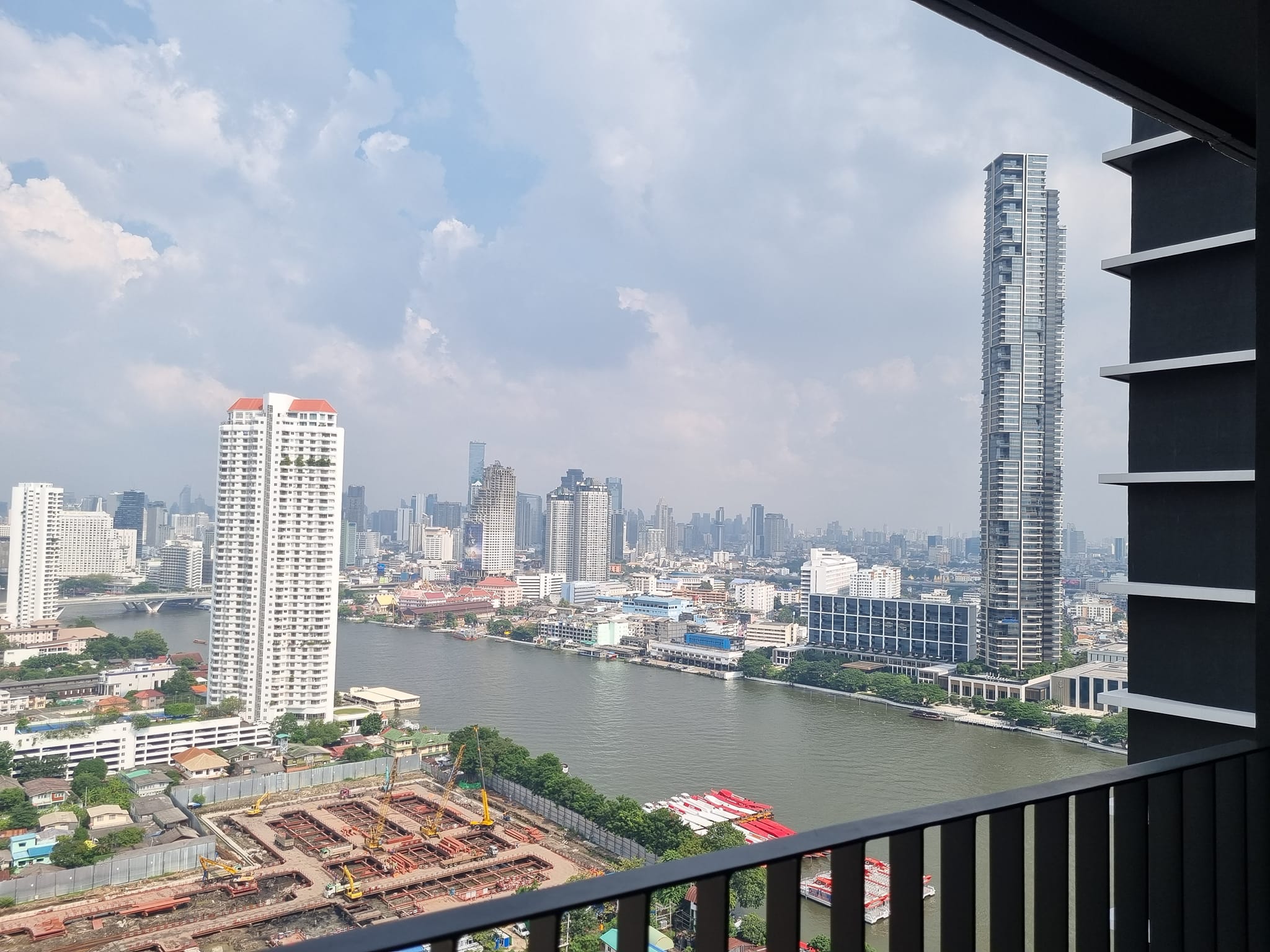 ให้เช่าคอนโด Chapter Charoennakhorn-Riverside (แชปเตอร์ เจริญนคร-ริเวอร์ไซด์) 1 ห้องนอน 1 ห้องน้ำ ขนาด 32ตรม ห้องใหม่เอี่ยม