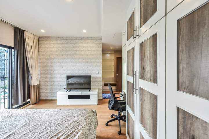 ให้เช่า คอนโด Noble Revent (โนเบิล รีเว้นท์) พญาไท 📍 ทำเลพรีเมียม ใจกลางกรุงเทพ เดินเพียง 100 เมตร ถึง BTS พญาไท และ Airport Rail Link พญาไท