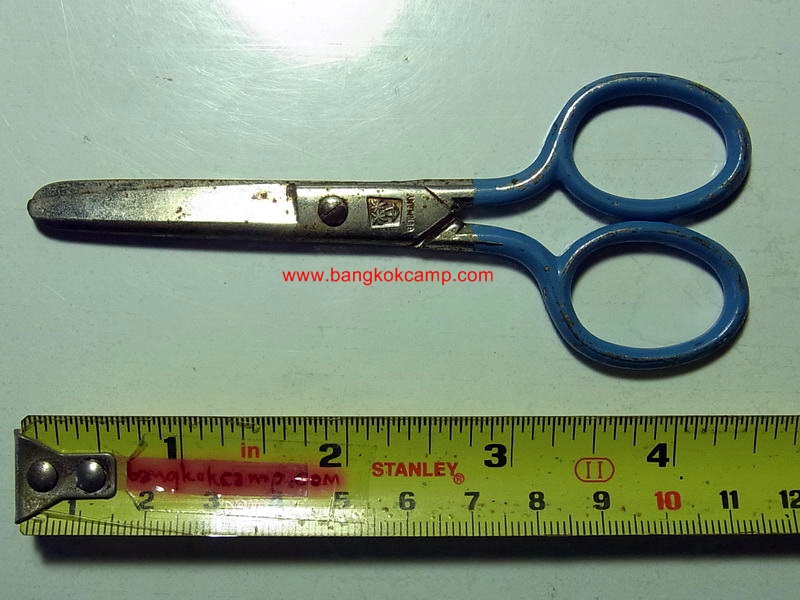 กรรไกร เยอรมัน ตราต้นมะพร้าว สภาพใช้แล้ว เก่าหายาก MADE IN GERMANY