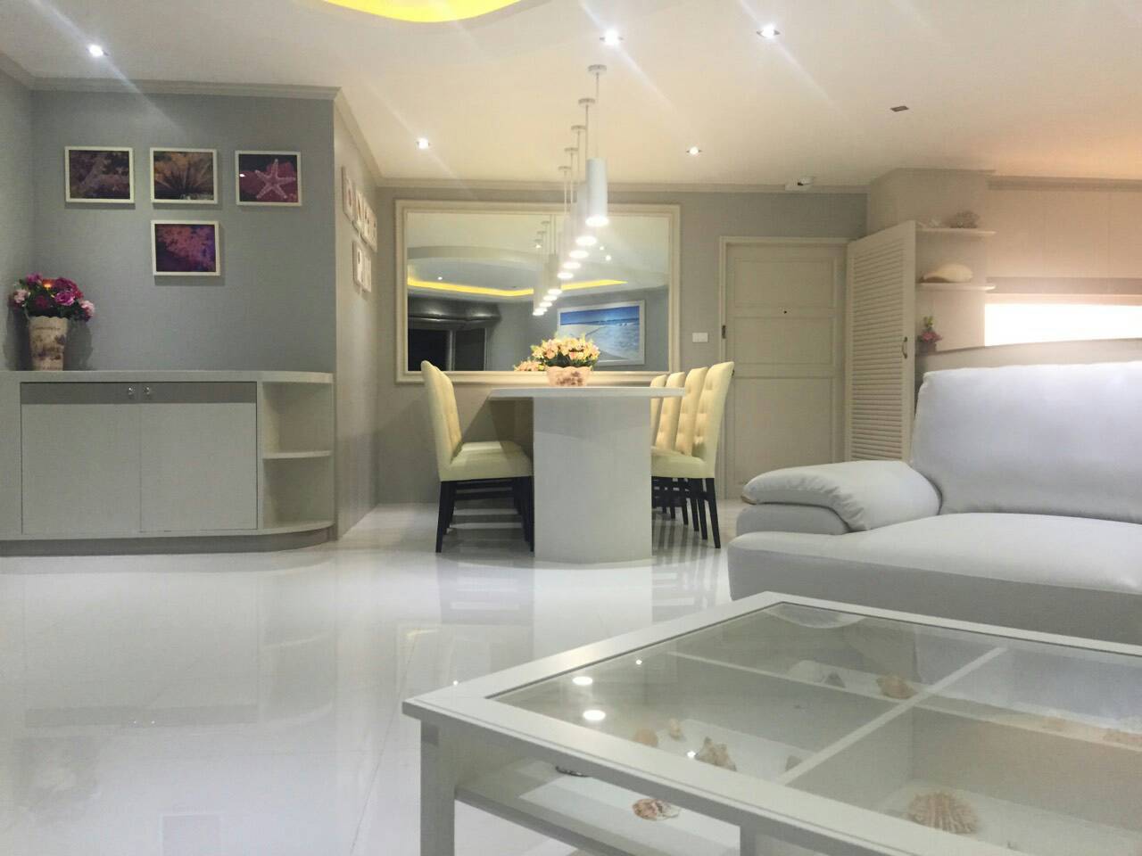 ขายคอนโดPark Beach Condominium (ปาร์ค บีช คอนโดมิเนียม) 3 ห้องนอน 2 ห้องน้ำ 3 ระเบียง ขนาด 174 ตรม