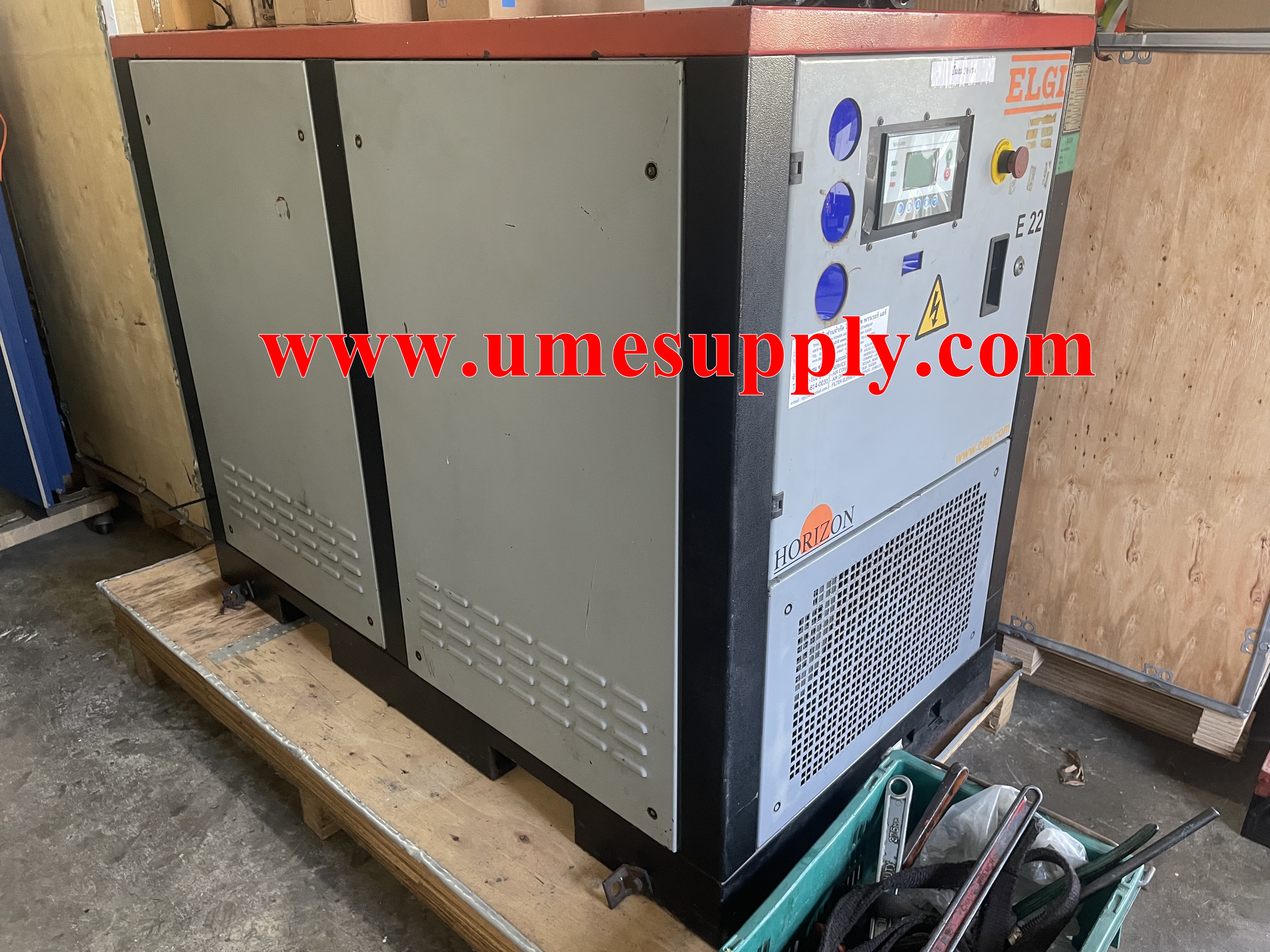 ขายปั๊มลมสกรู (ELGI)30 HP 8 BAR มือสอง