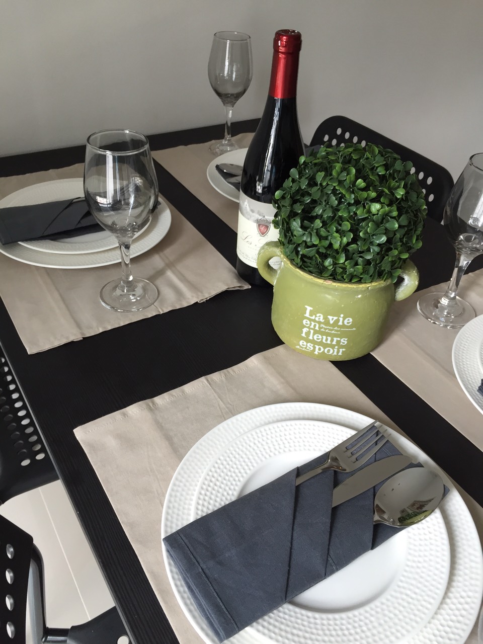 Sale : Asprie Rama 9 : 2 bed room B12A C10 พื้นที่ 50 ตรม. ชั้น12A ตกแต่งพร้อมอยู่+เฟอร์ครบ ขายราคา 5.2 ล้าน