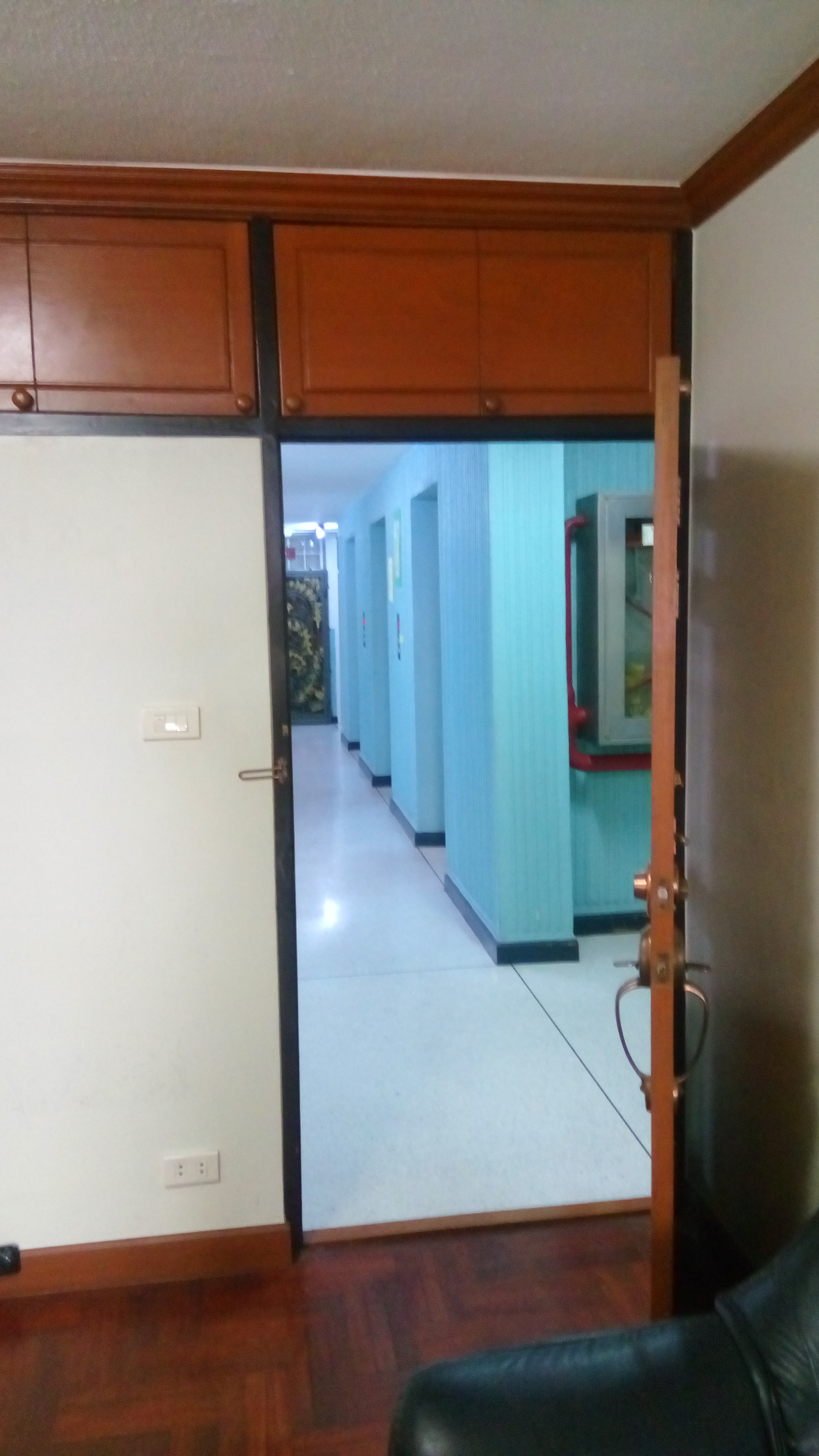 ให้เช่าอพาร์ทเม้นท์เซอร์วิส Ratchathewi Tower ราชเทวี ทาวเวอร์ ห้องสตูดิโอ ขนาด 35 ตรม ชั้น 15