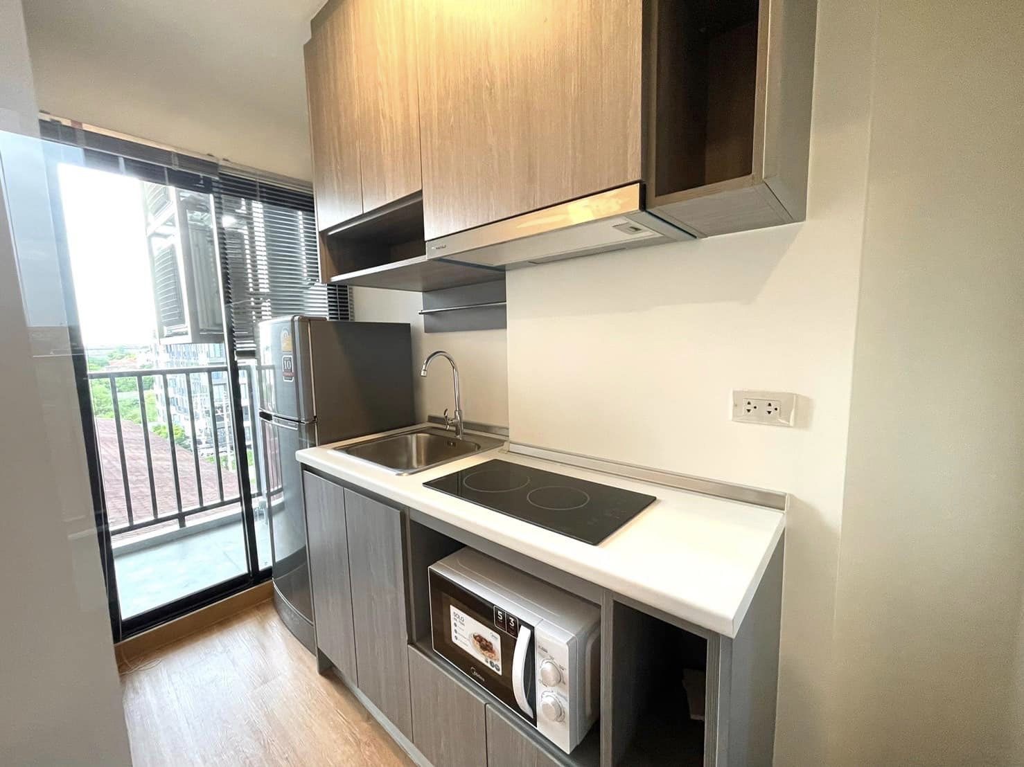 ให้เช่า คอนโด MAGNIX Ramintra 21 (แม็กนิกซ์ รามอินทรา 21) 1 ห้องนอน 1 ห้องน้ำ ห้องพื้นที่ 24 ตรม. เฟอร์นิเจอร์+เครื่องใช้ไฟฟ้า