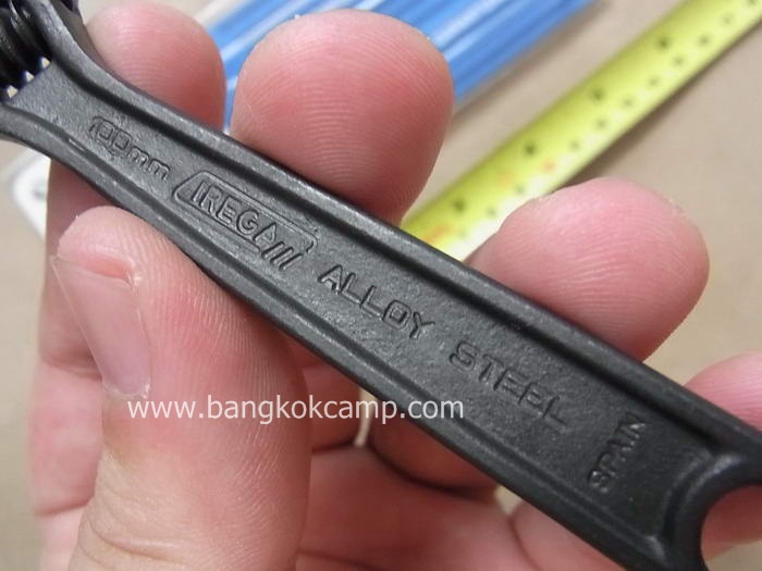 ประแจเลื่อน IREGA ขนาด 4 นิ้ว สเปน Made in Spain ใหม่ แท้. (แพ็คฟ้า)