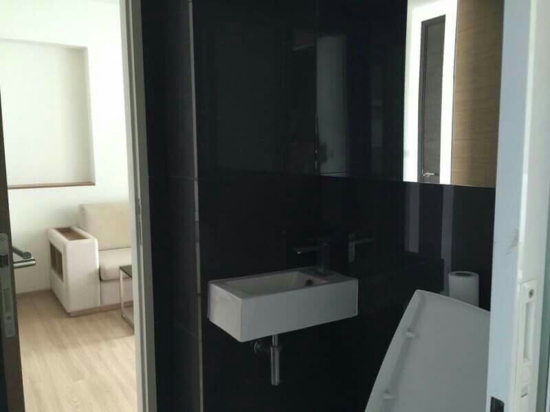 รหัสทรัพย์ 19242 ขายคอนโด Rhythm Phahol-Ari (ริทึ่ม พหล-อารีย์) ห้อง 1 bedroom 1 ห้องน้ำ ขนาด 45.35 Sq.m