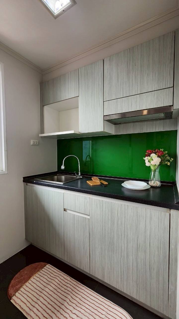 ขายคอนโด C Style รัชดา 18 – ห้องมุม ชั้น 8 ใกล้ MRT สุทธิสาร พร้อมอยู่ ราคาไม่ถึง 2 ล้าน!