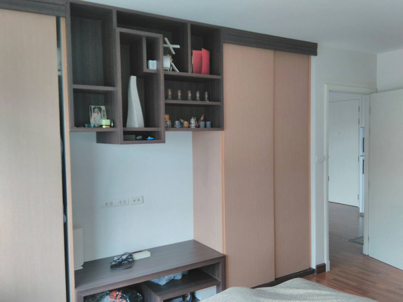 ขาย / เช่า คอนโด Centric Phaholyothin ซอย 9 ห้อง 1 ห้องนอน 1 ห้องน้ำ พื้นที่ 58.6 ตรม. เลขที่ 9/92 ชั้น 12A ห้อง Build-in ครบ